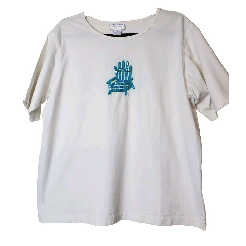 Casey Coleman XL Embroidered Top Women TSHIRT White Beach Chair 100% Cotton vtg